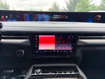 2027 Lincoln Navigator Reserve