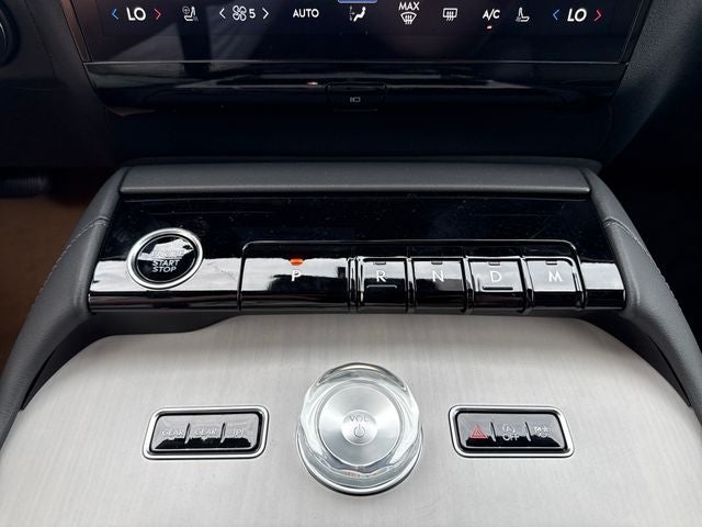 2027 Lincoln Navigator Reserve