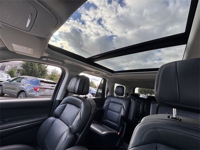 2025 Lincoln Navigator Reserve