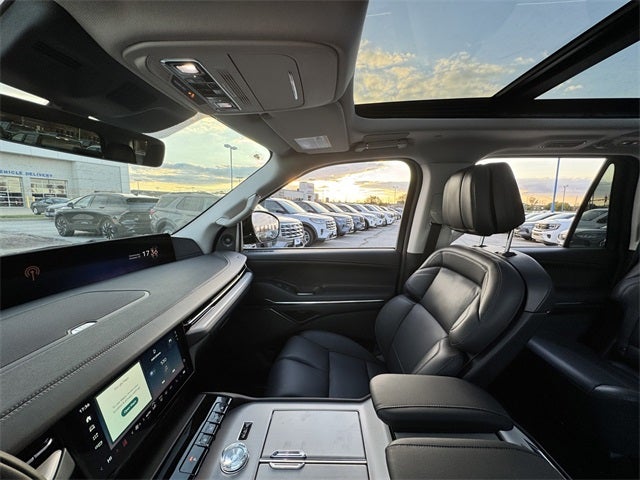 2025 Lincoln Navigator Reserve