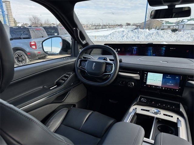 2025 Lincoln Navigator Reserve