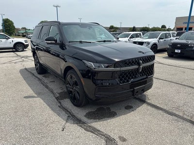 2027 Lincoln Navigator Reserve