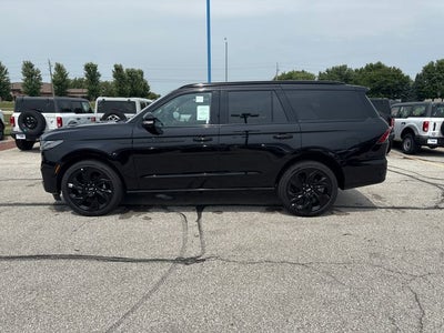 2027 Lincoln Navigator Reserve