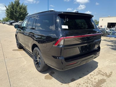 2027 Lincoln Navigator Reserve