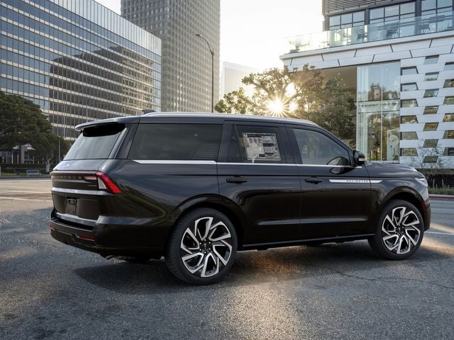 2027 Lincoln Navigator Reserve