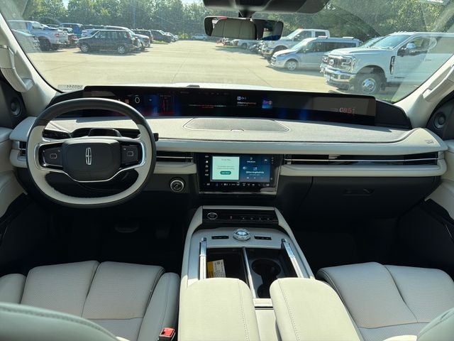 2026 Lincoln Navigator Premiere