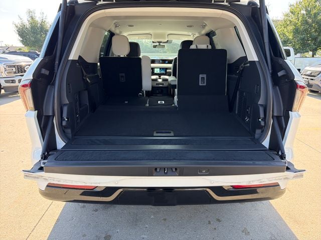 2026 Lincoln Navigator Premiere