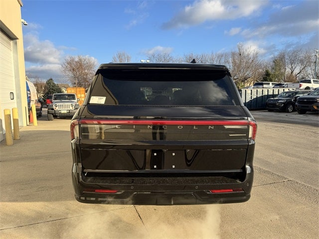 2025 Lincoln Navigator L Reserve