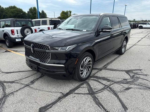 2027 Lincoln Navigator L Reserve