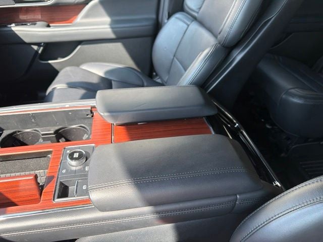 2023 Lincoln Navigator L Reserve