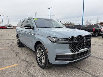2025 Lincoln Navigator L Reserve