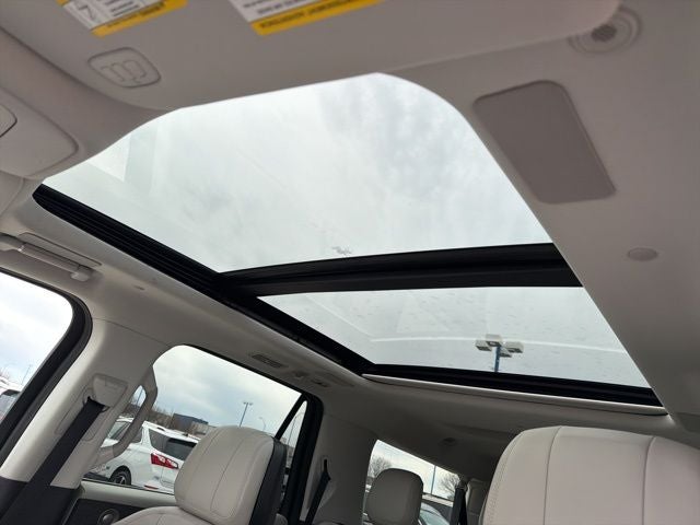 2025 Lincoln Navigator L Reserve