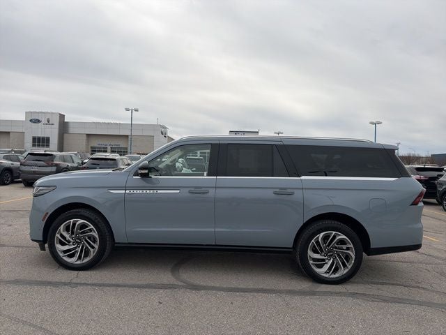 2025 Lincoln Navigator L Reserve