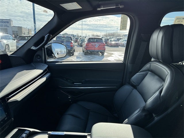 2025 Lincoln Navigator L Reserve