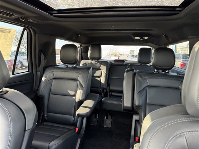 2025 Lincoln Navigator L Reserve