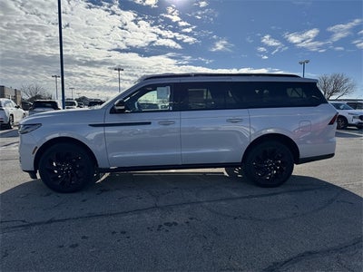 2025 Lincoln Navigator L Reserve