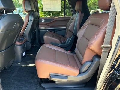 2026 Lincoln Navigator L Reserve