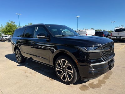 2026 Lincoln Navigator L Reserve