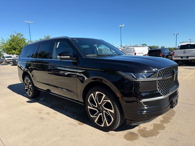 2026 Lincoln Navigator L Reserve