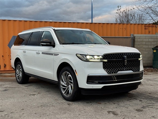 2025 Lincoln Navigator L Reserve