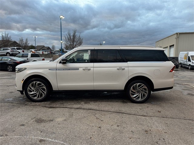 2025 Lincoln Navigator L Reserve