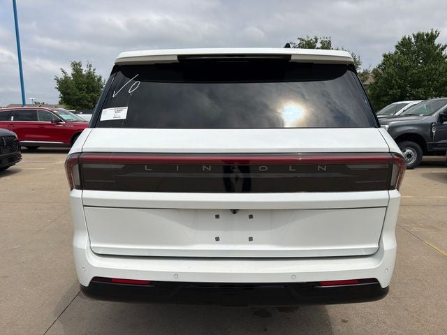 2026 Lincoln Navigator L Reserve