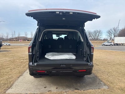 2025 Lincoln Navigator L Reserve