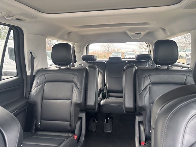 2025 Lincoln Navigator L Reserve