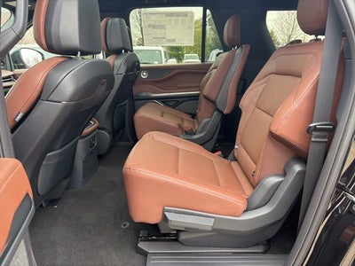 2026 Lincoln Navigator L Reserve