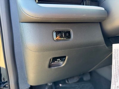 2026 Lincoln Navigator L Reserve