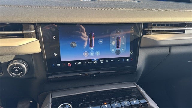 2025 Lincoln Navigator L Reserve