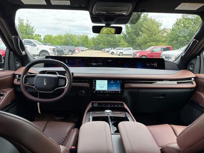 2026 Lincoln Navigator L Reserve