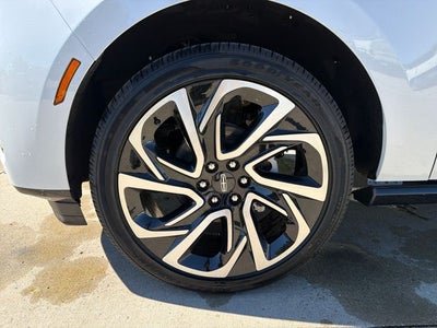 2026 Lincoln Navigator L Reserve
