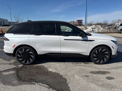 2024 Lincoln Nautilus Reserve