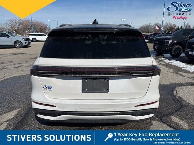 2024 Lincoln Nautilus Reserve