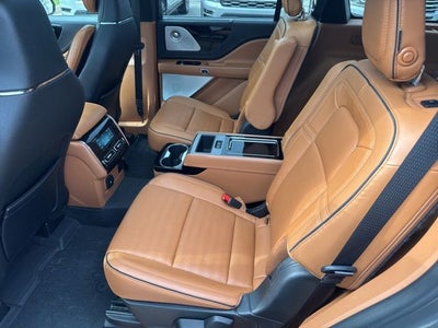 2020 Lincoln Aviator Plug-In Hybrid Black Label Grand Touring