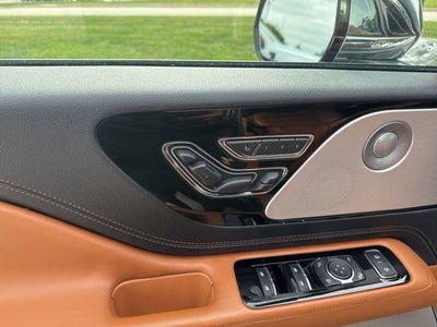 2020 Lincoln Aviator Plug-In Hybrid Black Label Grand Touring