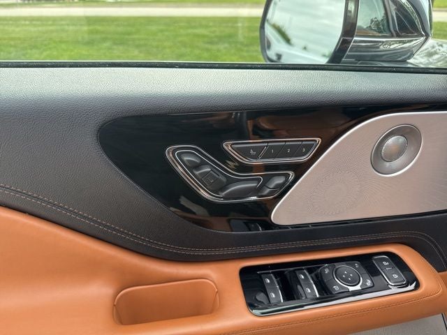 2020 Lincoln Aviator Plug-In Hybrid Black Label Grand Touring