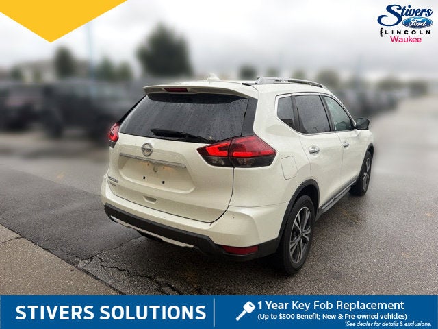 2017 Nissan Rogue SL