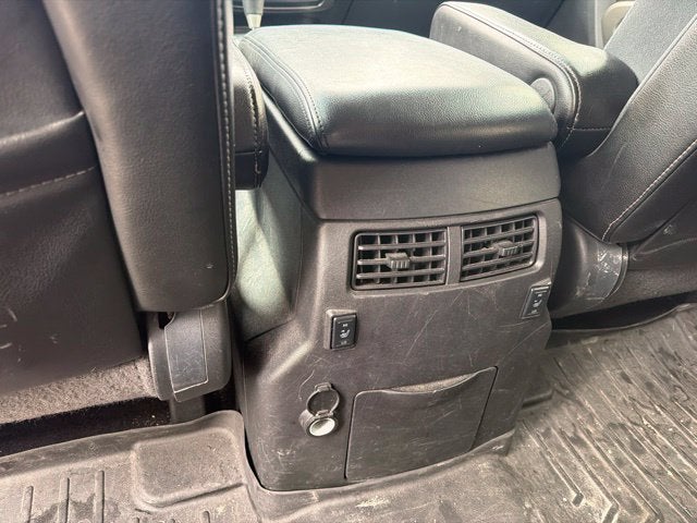 2015 Nissan Armada Platinum