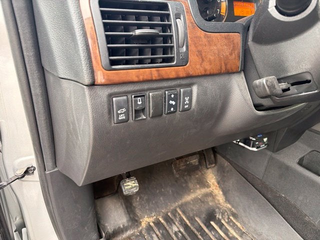 2015 Nissan Armada Platinum