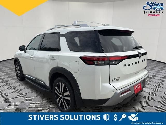 2023 Nissan Pathfinder Platinum