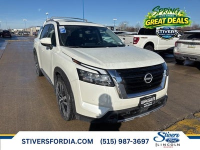 2024 Nissan Pathfinder Platinum