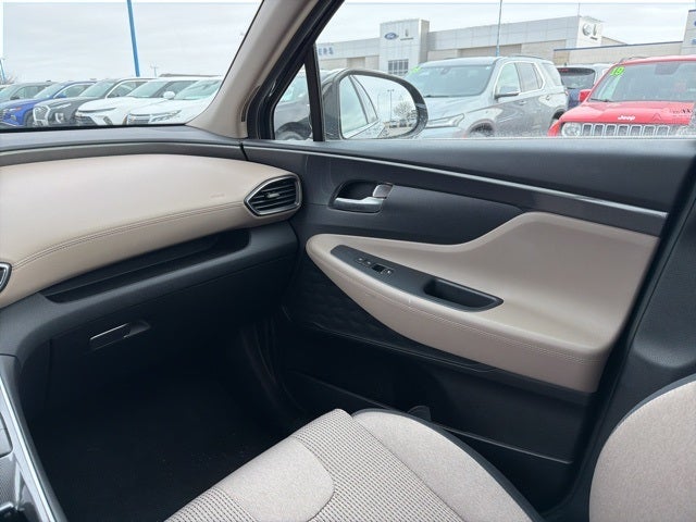 2023 Hyundai Santa Fe SE