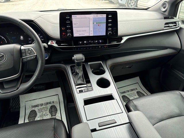 2024 Toyota Sienna XSE 7 Passenger