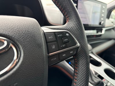 2024 Toyota Sienna XSE 7 Passenger