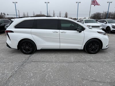 2024 Toyota Sienna XSE 7 Passenger