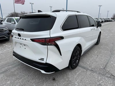 2024 Toyota Sienna XSE 7 Passenger