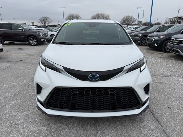 2024 Toyota Sienna XSE 7 Passenger