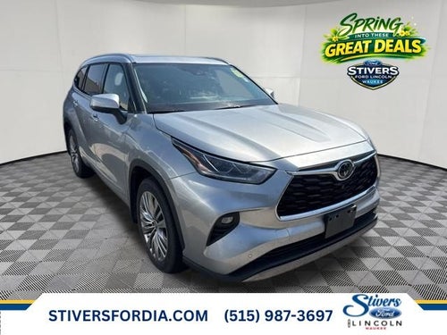2022 Toyota Highlander Platinum